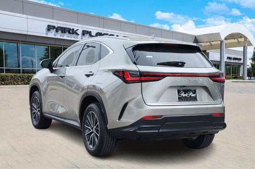 2025 Lexus NX 250 Premium