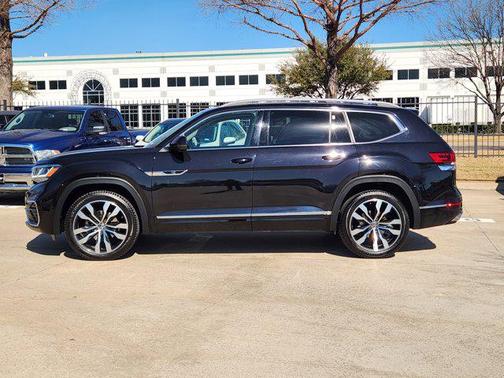 2022 Volkswagen Atlas 3.6L SEL Premium