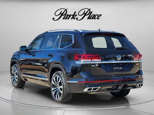 2022 Volkswagen Atlas 3.6L SEL Premium