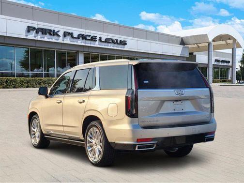 2023 Cadillac Escalade Premium Luxury