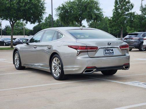 Atomic Silver 2018 Lexus LS 500 Base