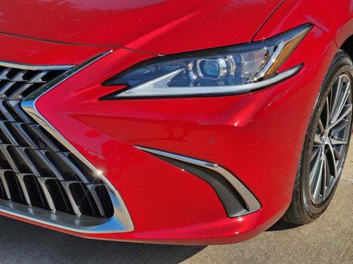 2025 Lexus ES 350 Base