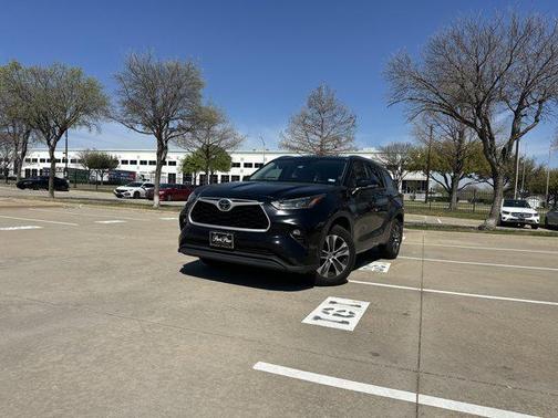 2020 Toyota Highlander XLE