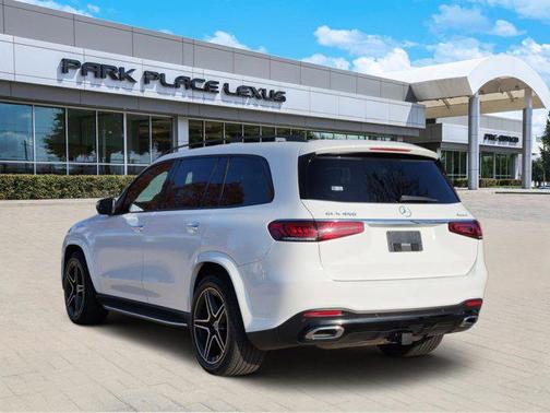 2022 Mercedes-Benz GLS 450 4MATIC