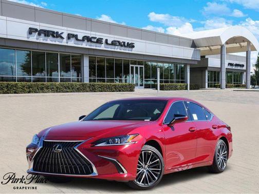 2025 Lexus ES 300h Base
