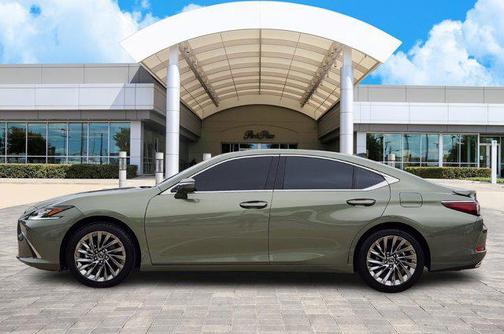 2024 Lexus ES 350 Ultra Luxury