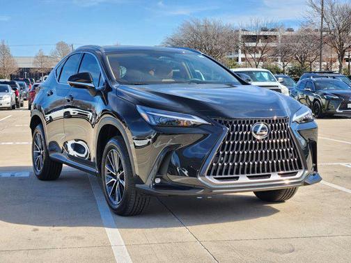 2026 Lexus NX 450h+ Luxury