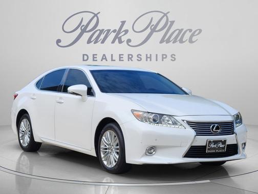 Starfire Pearl 2015 Lexus ES 350 Base