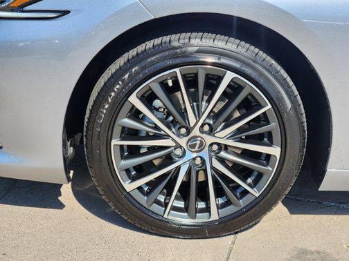 2025 Lexus ES 350 Base