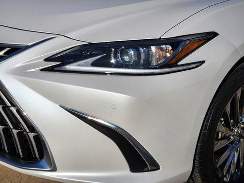 2024 Lexus ES 350 Luxury