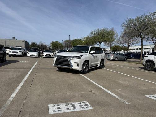 2018 Lexus LX 570 Base
