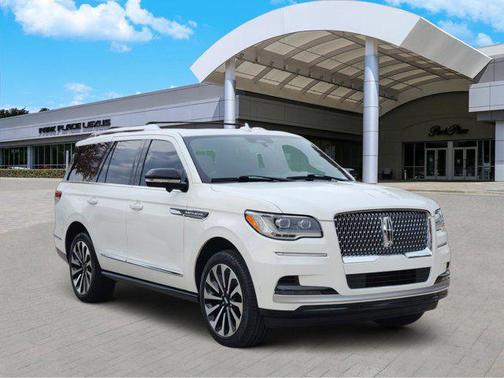 2022 Lincoln Navigator Reserve