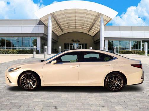 2023 Lexus ES 350 Premium