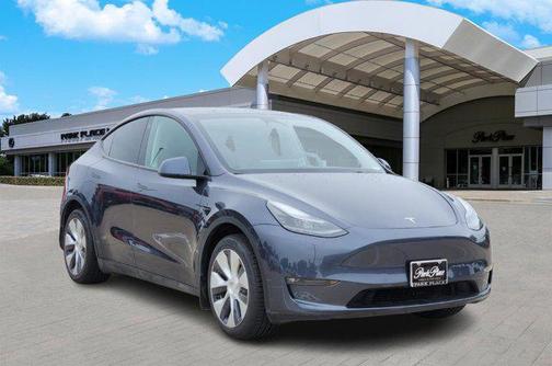 2022 Tesla Model Y Long Range Dual Motor All-Wheel Drive
