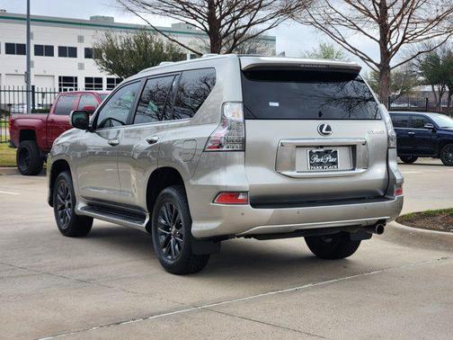 2023 Lexus GX 460 Premium