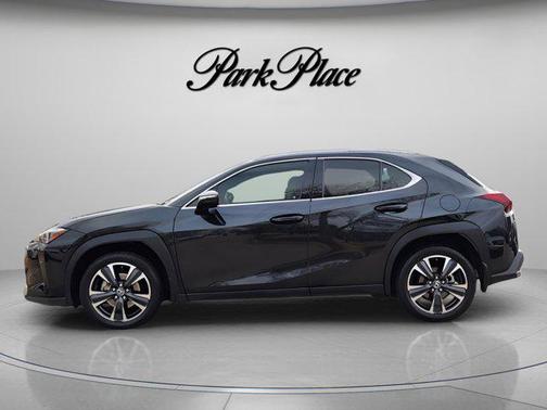 2024 Lexus UX 250h Base