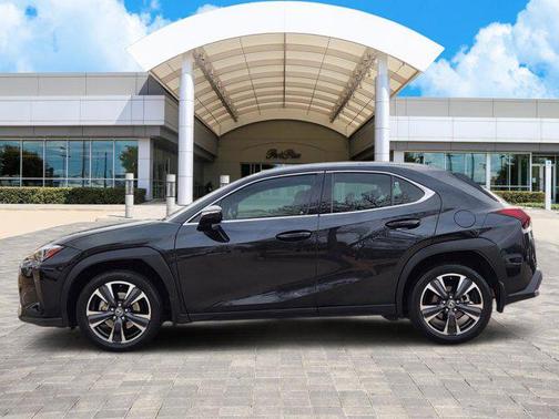 2024 Lexus UX 250h Base