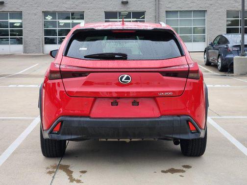 2022 Lexus UX 200 Base