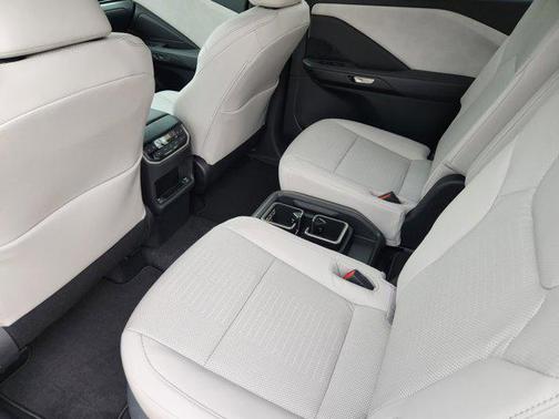 Wind Chill Pearl 2026 Lexus TX 350 Premium
