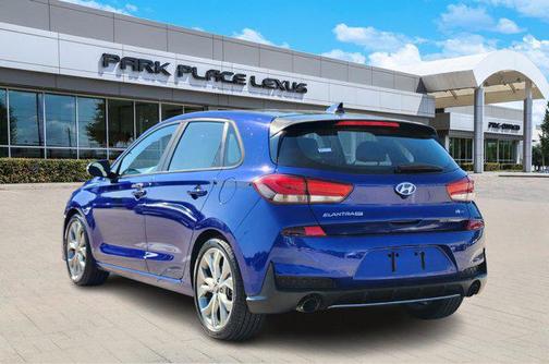 2019 Hyundai Elantra GT Base