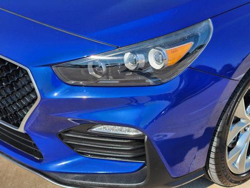 2019 Hyundai Elantra GT Base