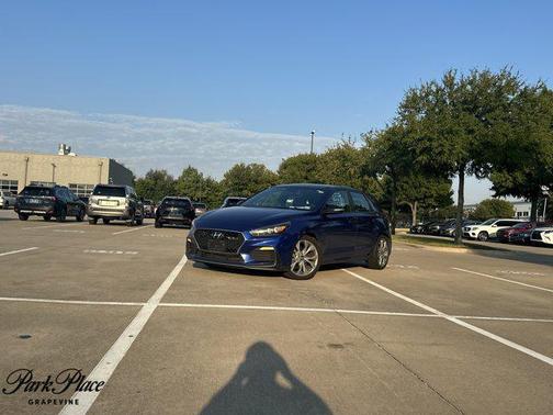 2019 Hyundai Elantra GT Base