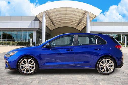 2019 Hyundai Elantra GT Base