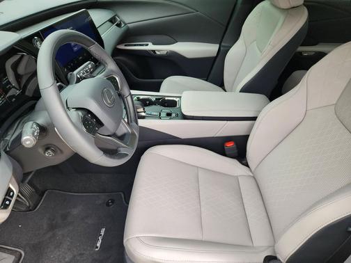 Nori Green Pearl 2026 Lexus RX 350 Premium