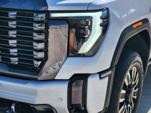 2024 GMC Sierra 2500 Denali Ultimate