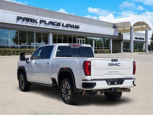 2024 GMC Sierra 2500 Denali Ultimate