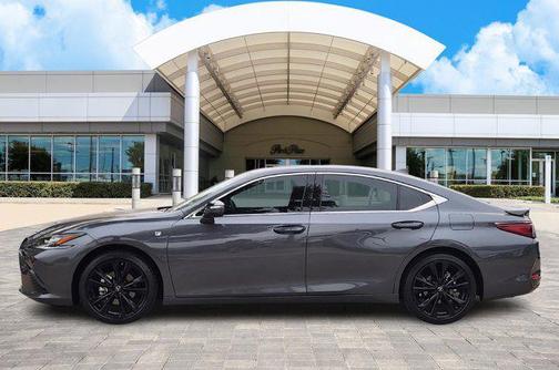 2024 Lexus ES 300h F SPORT Handling