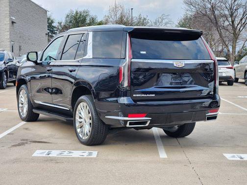 2022 Cadillac Escalade Premium Luxury