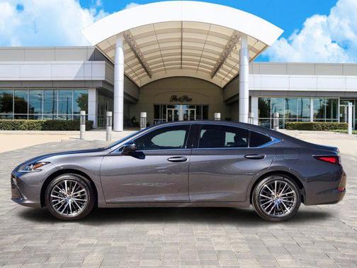 2025 Lexus ES 350 Base