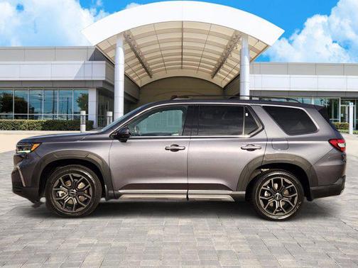 2023 Honda Pilot AWD Elite