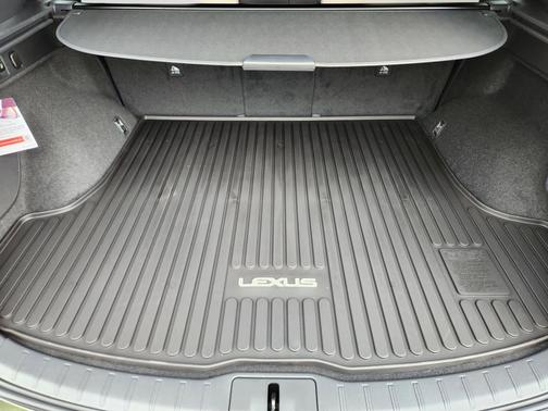 Nori Green Pearl 2026 Lexus RX 350 Premium