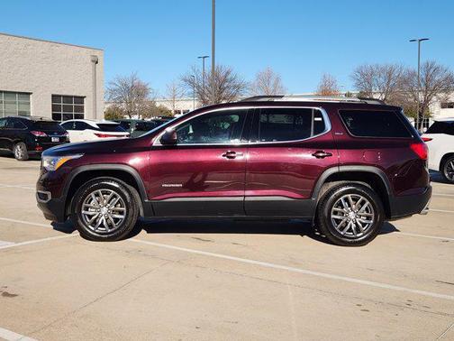 2017 GMC Acadia SLT-1