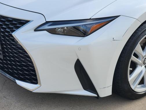 Eminent White Pearl 2023 Lexus IS 300 Base