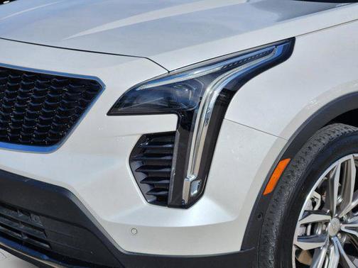 2022 Cadillac XT4 Sport
