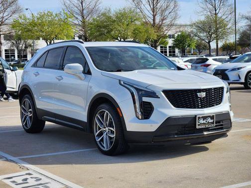 2022 Cadillac XT4 Sport