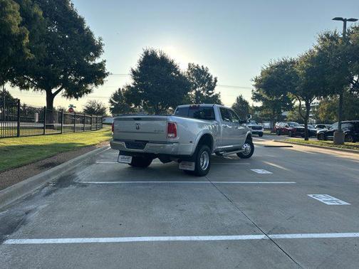 2016 RAM 3500 Laramie