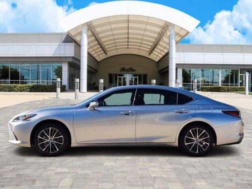 2025 Lexus ES 350 Base