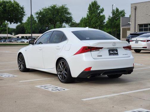 2017 Lexus IS 200t Base