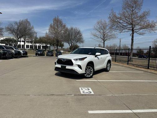 2023 Toyota Highlander Hybrid Limited