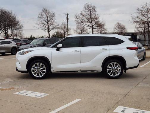 2023 Toyota Highlander Hybrid Limited