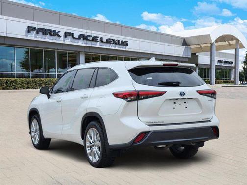 2023 Toyota Highlander Hybrid Limited