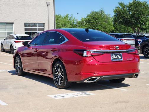 Matador Red Mica 2025 Lexus ES 350 Premium