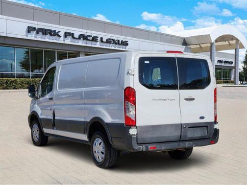2016 Ford Transit-250 Base