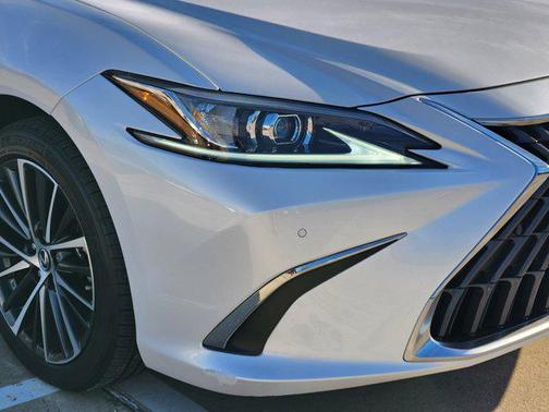 2023 Lexus ES 350 Premium