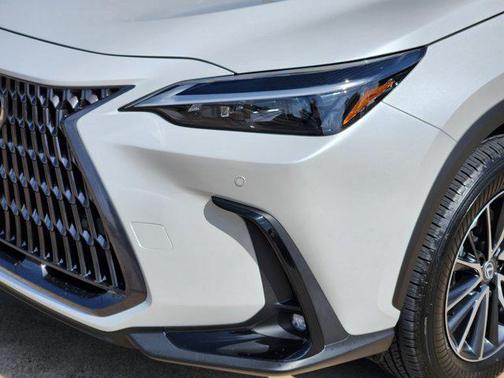 2025 Lexus NX 250 Premium