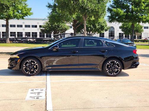 Ebony Black 2023 Kia K5 GT-Line
